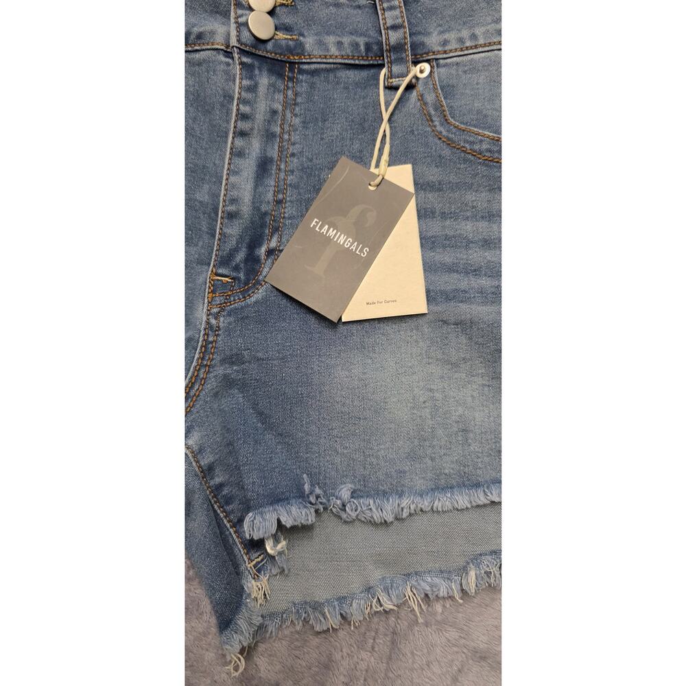 Flamingals Women’s Denim Shorts 2XL Blue Raw Hem Stretch NWT - Picture 4 of 4